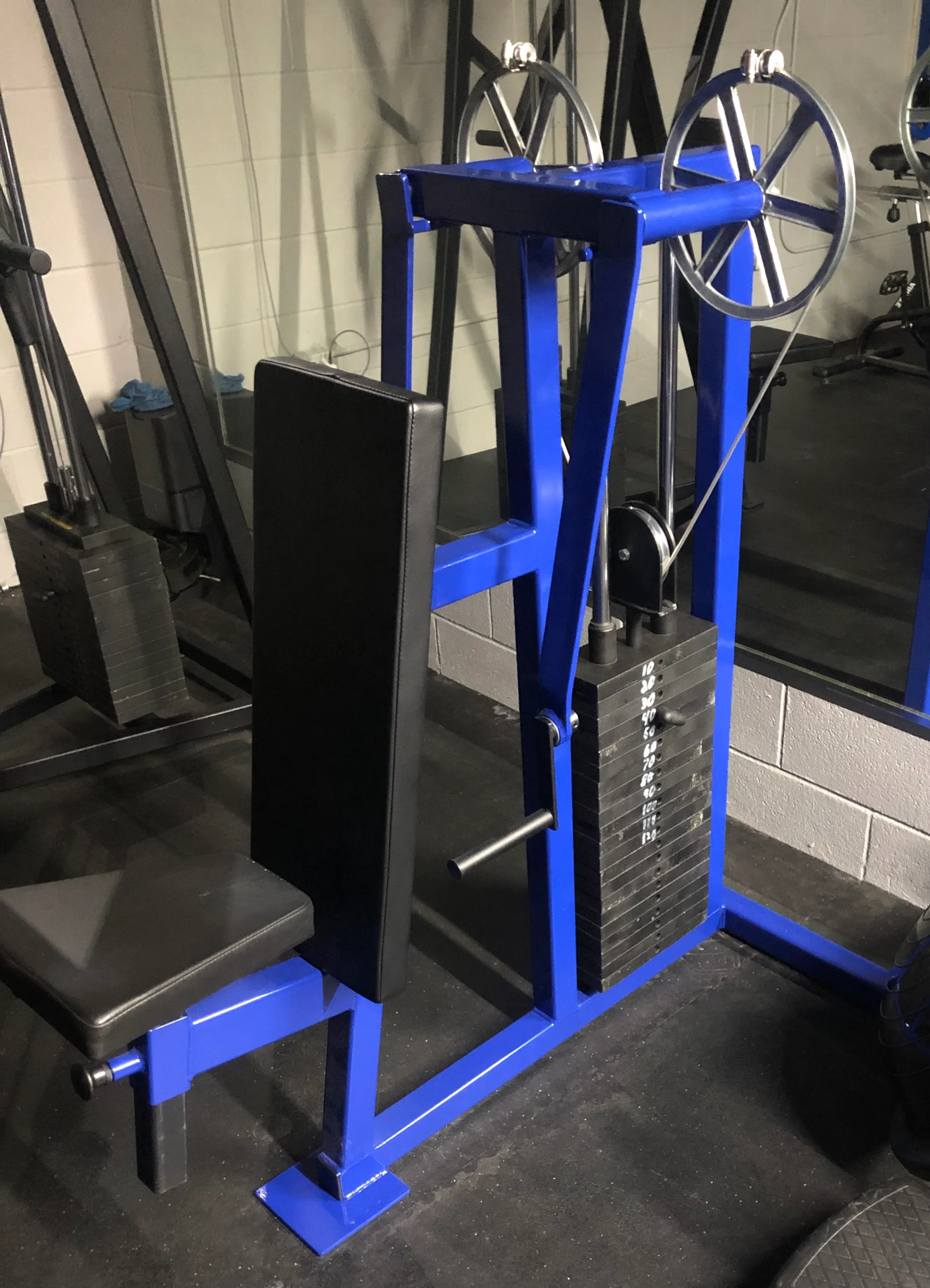 Side Delt Machine - Image 3